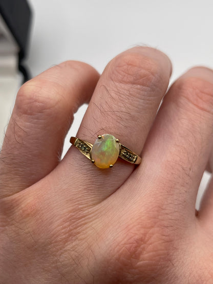 9ct gold opal and alexandrite ring
