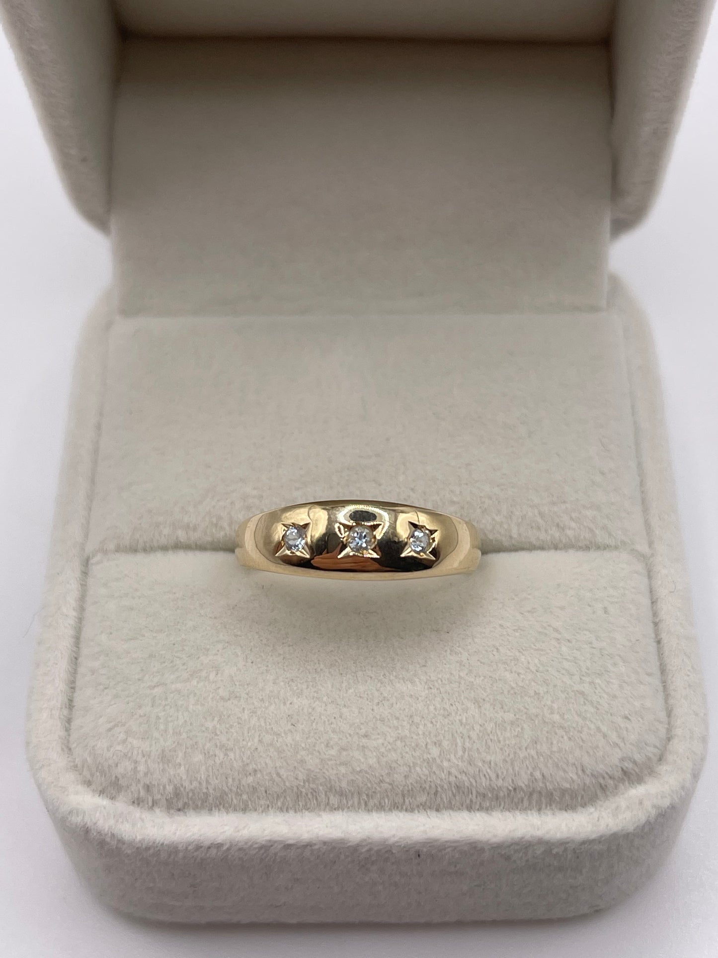 9ct gold topaz gypsy ring