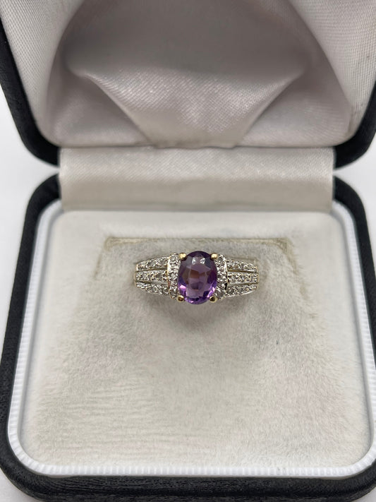 9ct gold amethyst and diamond ring