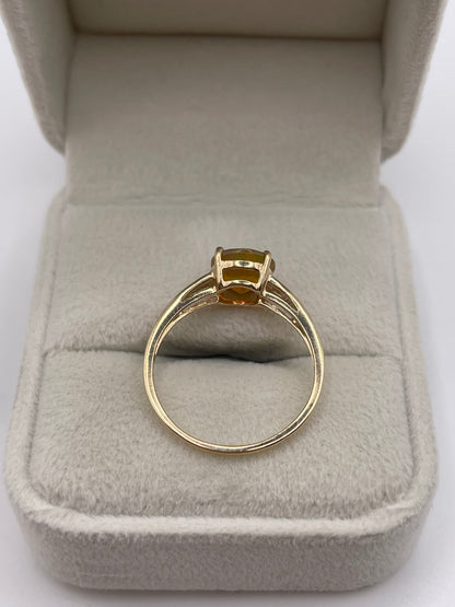 9ct gold opal and diamond ring