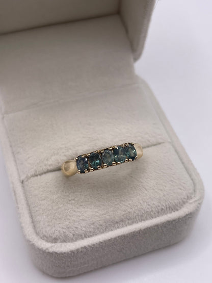 9ct gold alexandrite ring