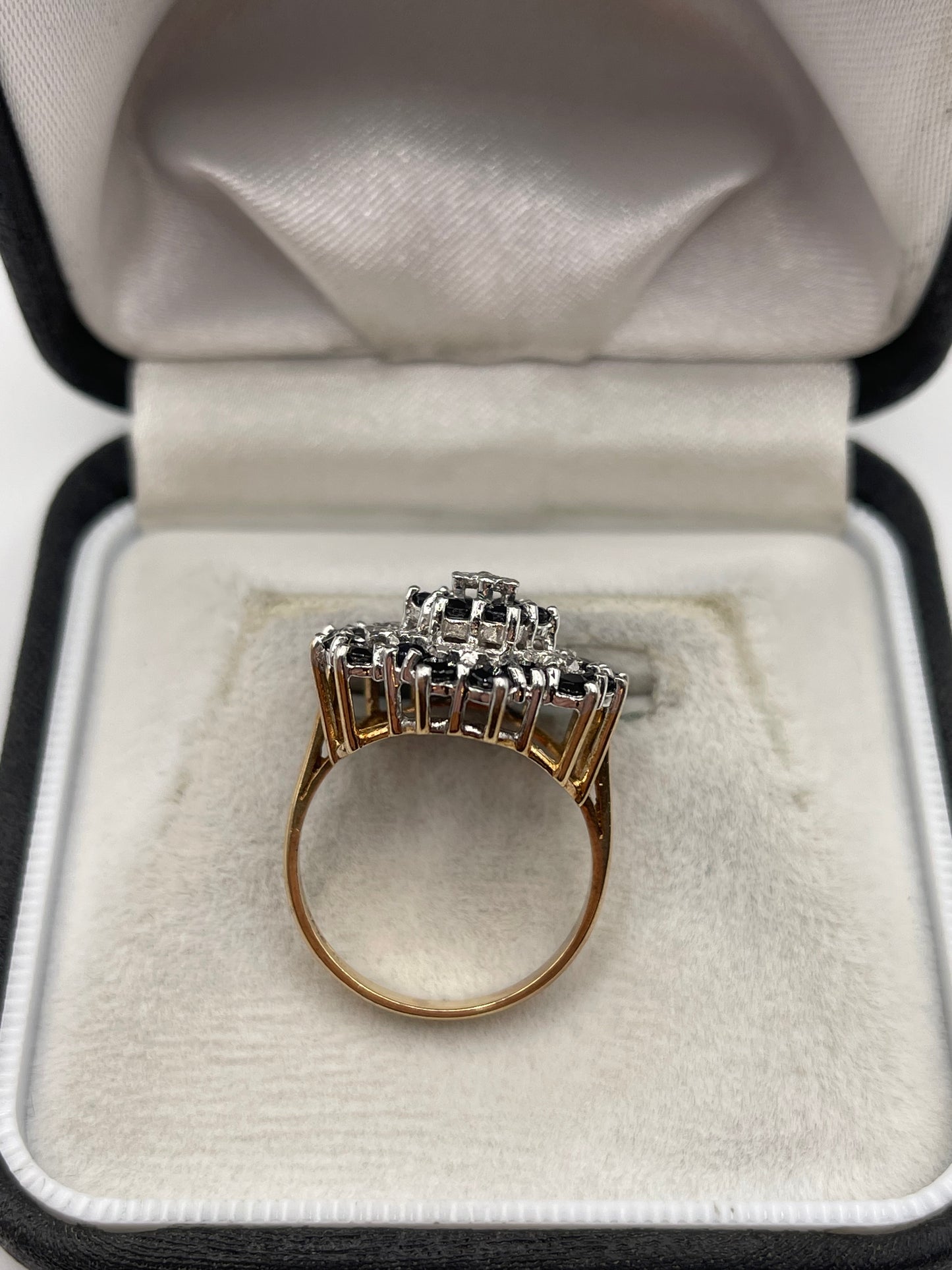 9ct gold sapphire and diamond cluster ring