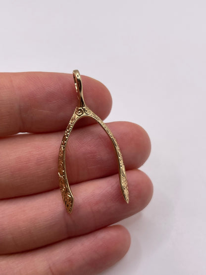 9ct gold wishbone pendant