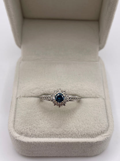 14ct white gold diamond cluster ring