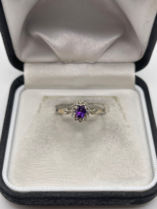 9ct gold amethyst and diamond ring