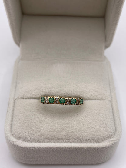 9ct gold emerald and diamond ring