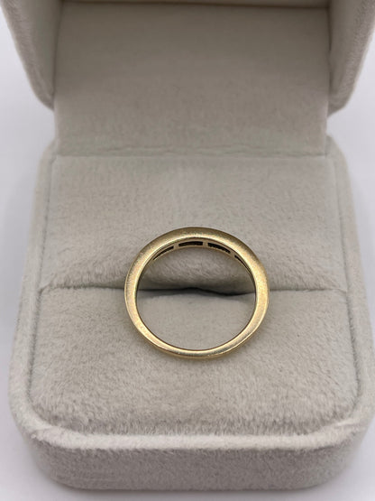 9ct gold blue diamond ring