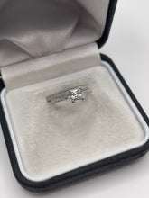 Load image into Gallery viewer, 9ct white gold cz ring
