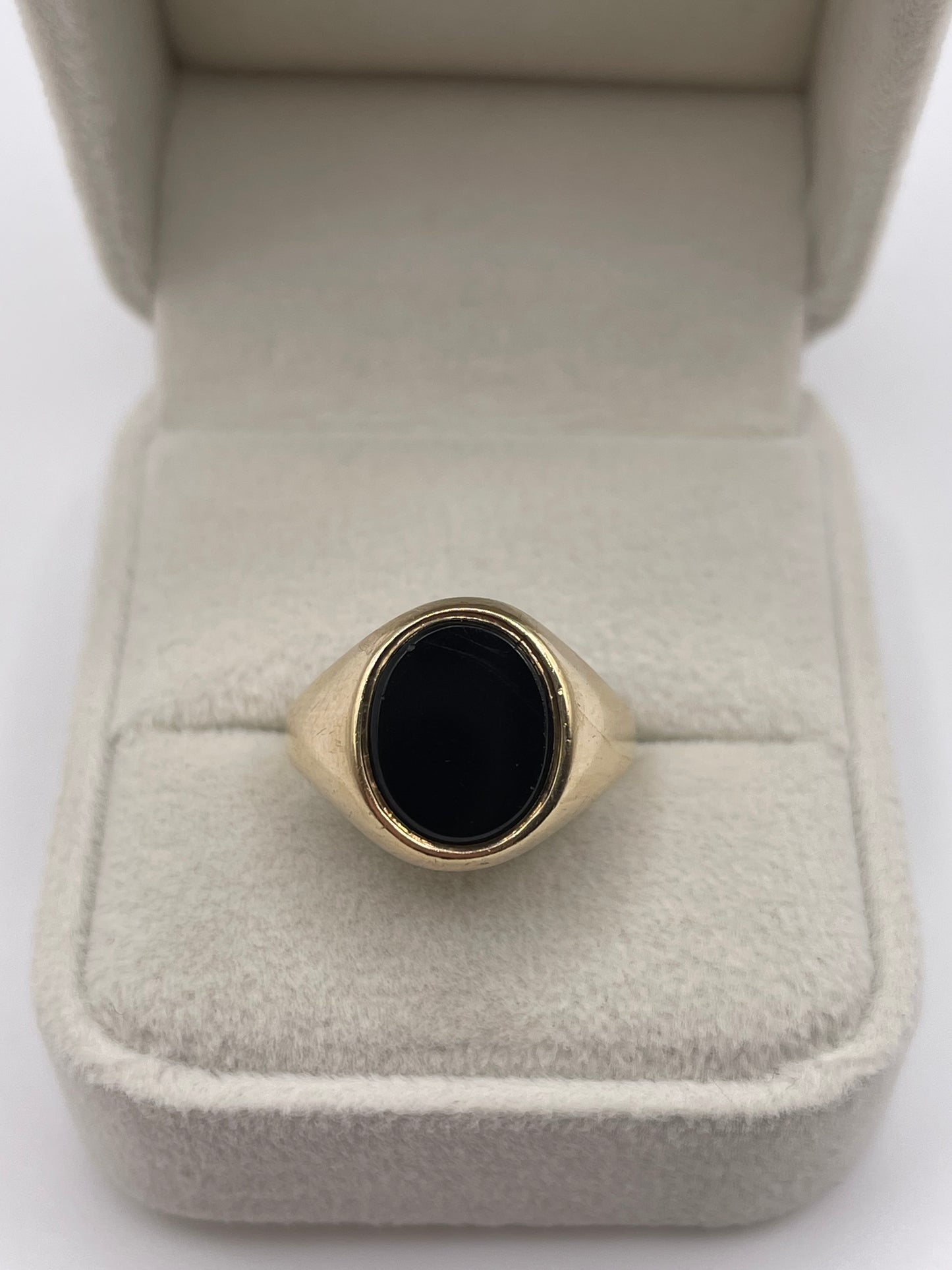 9ct gold onyx signet ring