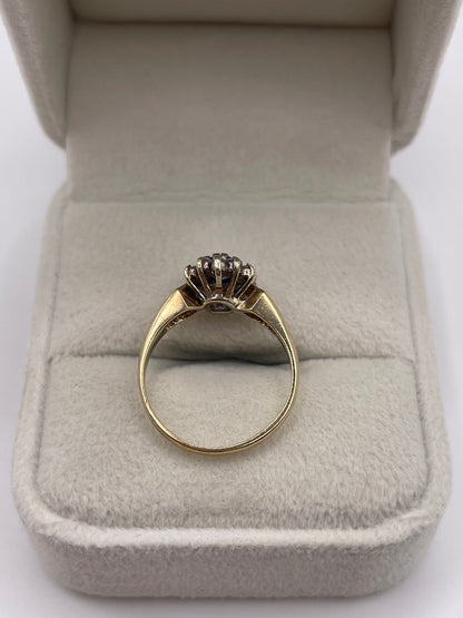 9ct gold sapphire and diamond ring