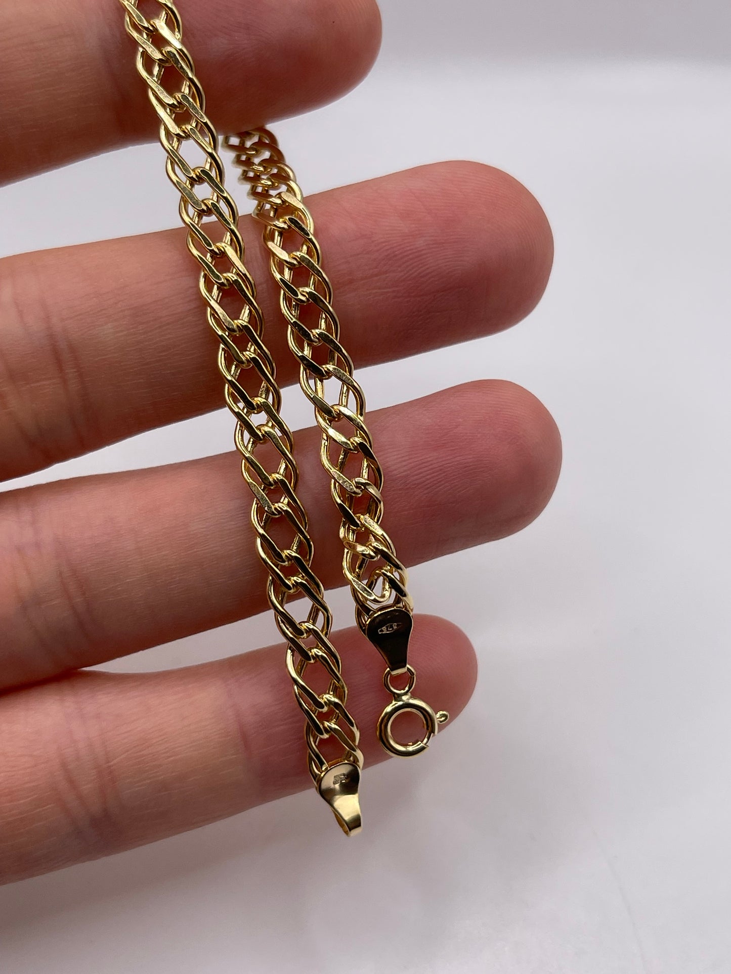 9ct gold bracelet