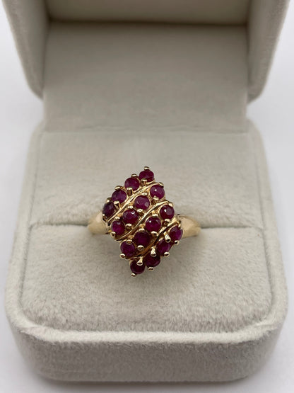 14ct gold ruby cluster ring