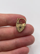 Load image into Gallery viewer, 9ct gold padlock (E)
