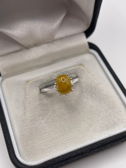 9ct white gold opal ring