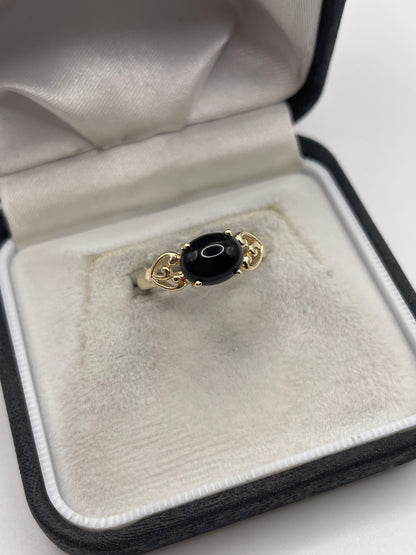 9ct gold onyx ring
