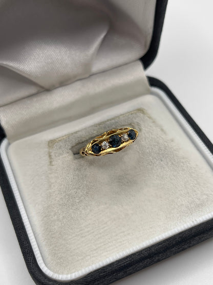 Antique 18ct gold sapphire and diamond ring