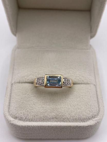 9ct gold aquamarine and diamond ring