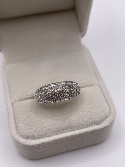 9ct gold diamond cluster ring
