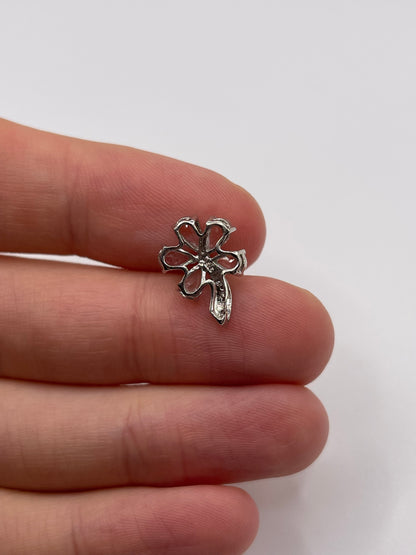 9ct white gold topaz and diamond pendant
