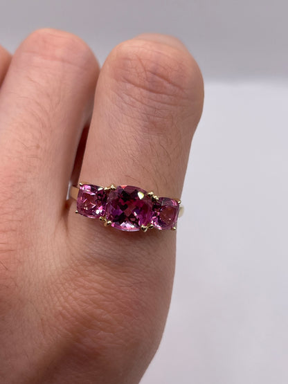 9ct gold pink topaz ring