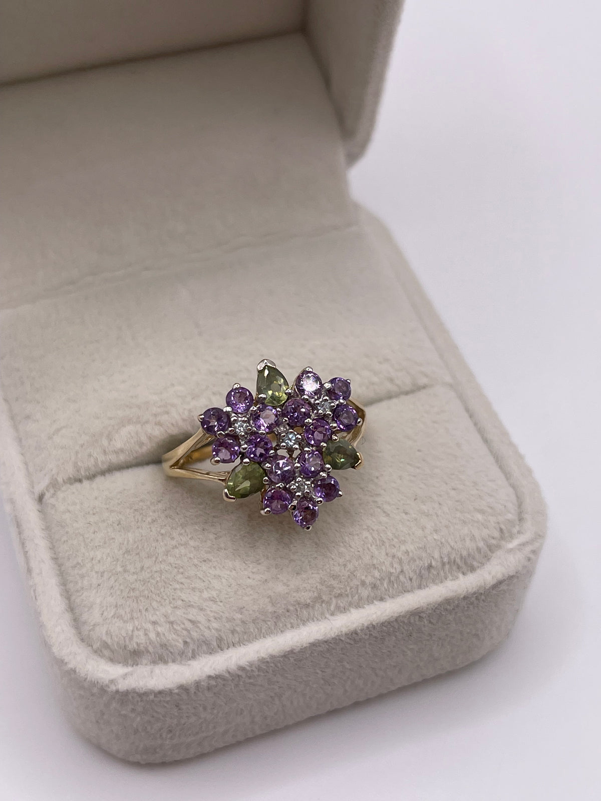 9ct gold amethyst, peridot and diamond ring
