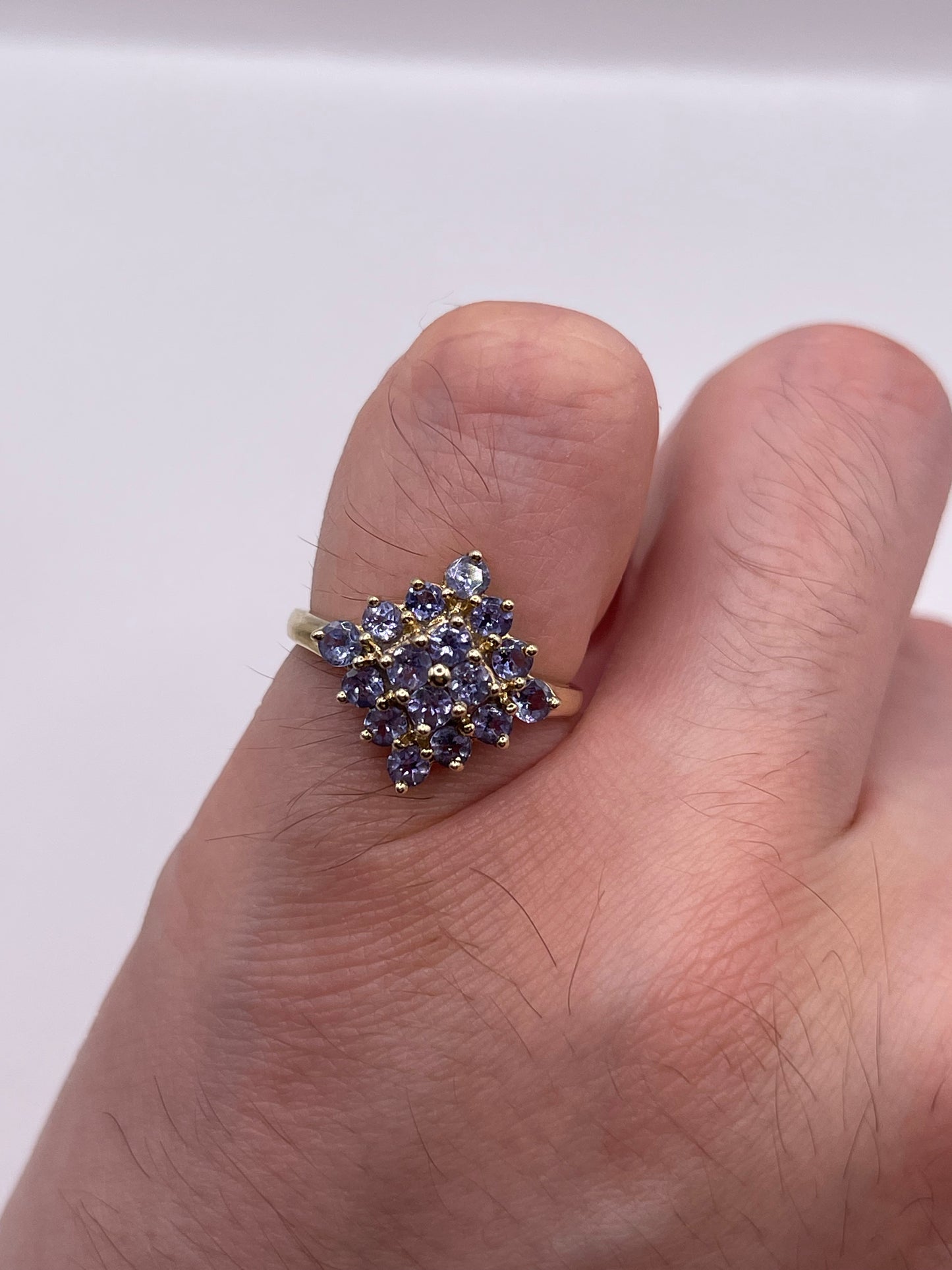 9ct gold tanzanite cluster ring