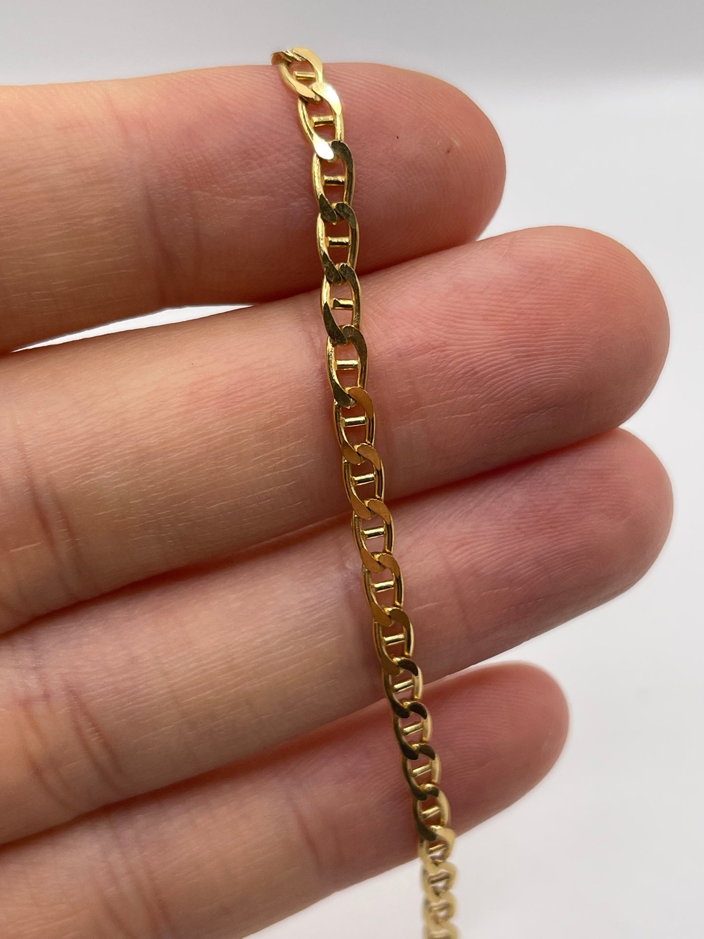 9ct gold bracelet / anklet