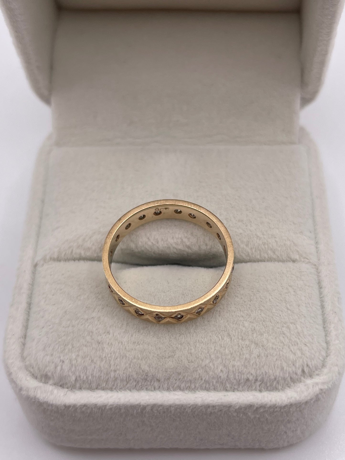 9ct gold paste eternity ring