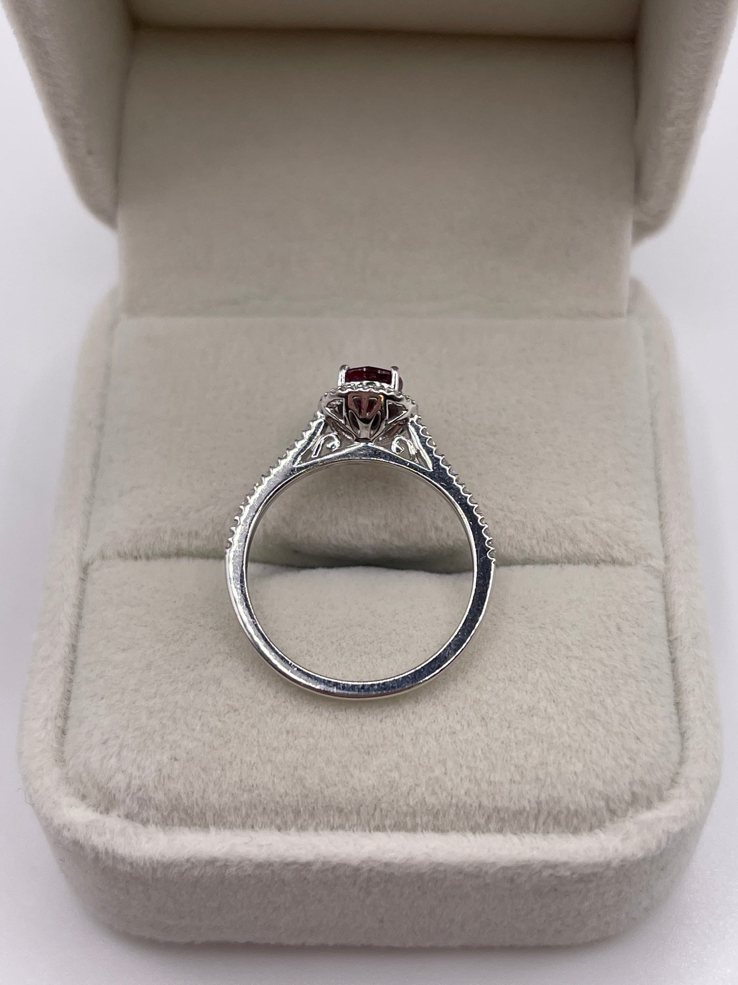 9ct white gold ruby and diamond ring
