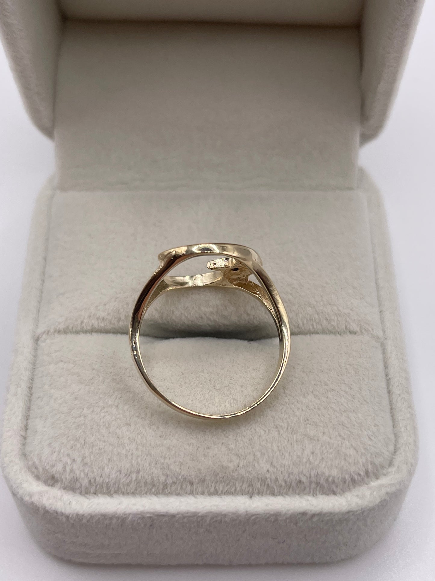 9ct gold sapphire moon ring