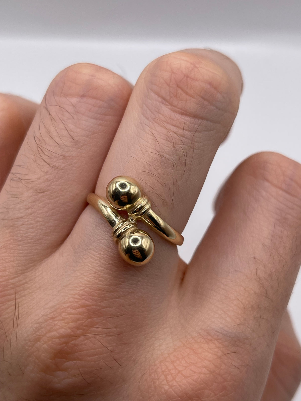 9ct gold torque ring
