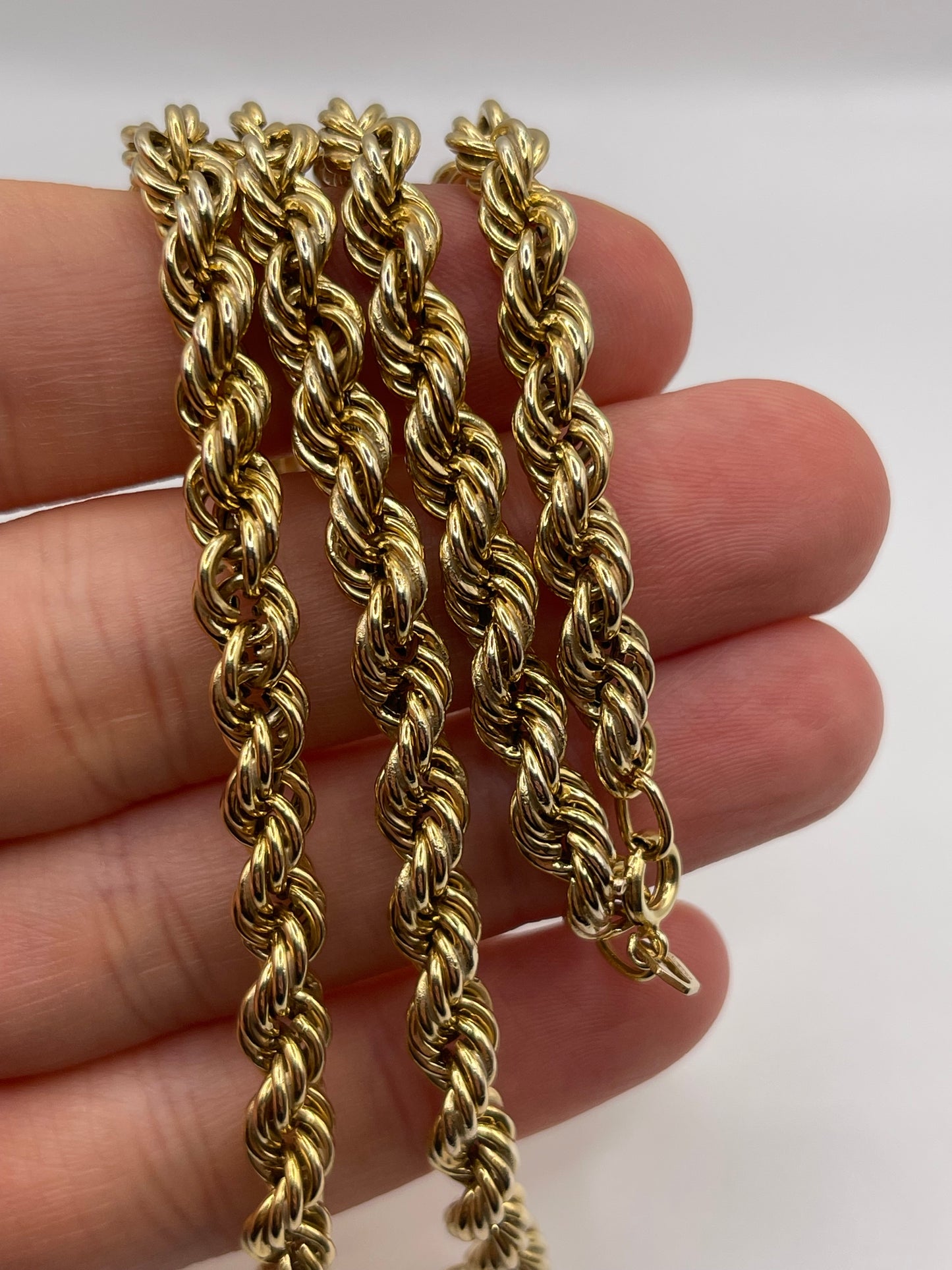 9ct gold chain 517