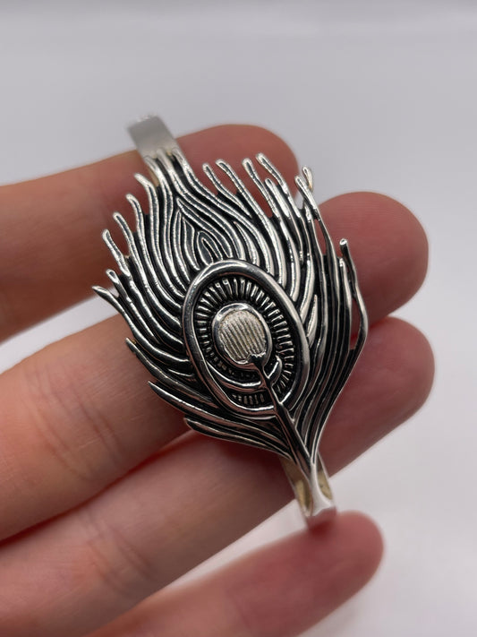 Silver bangle
