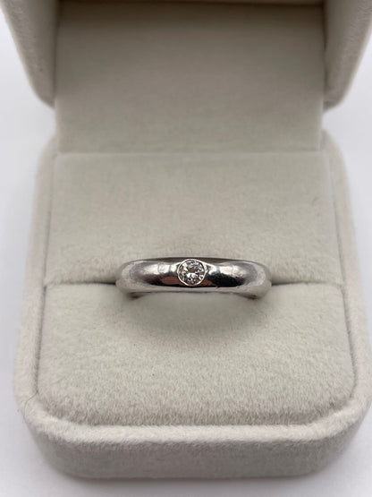 9ct white gold diamond ring