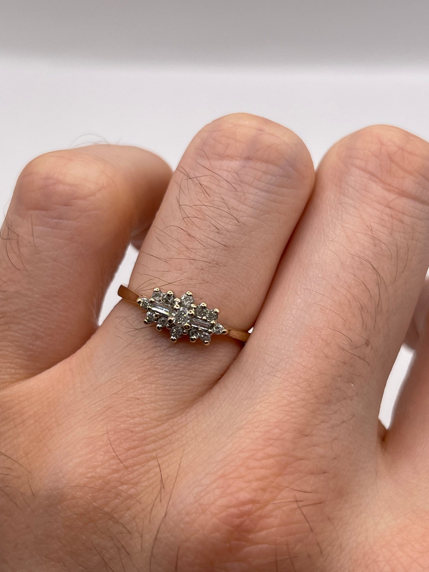 9ct gold diamond cluster ring