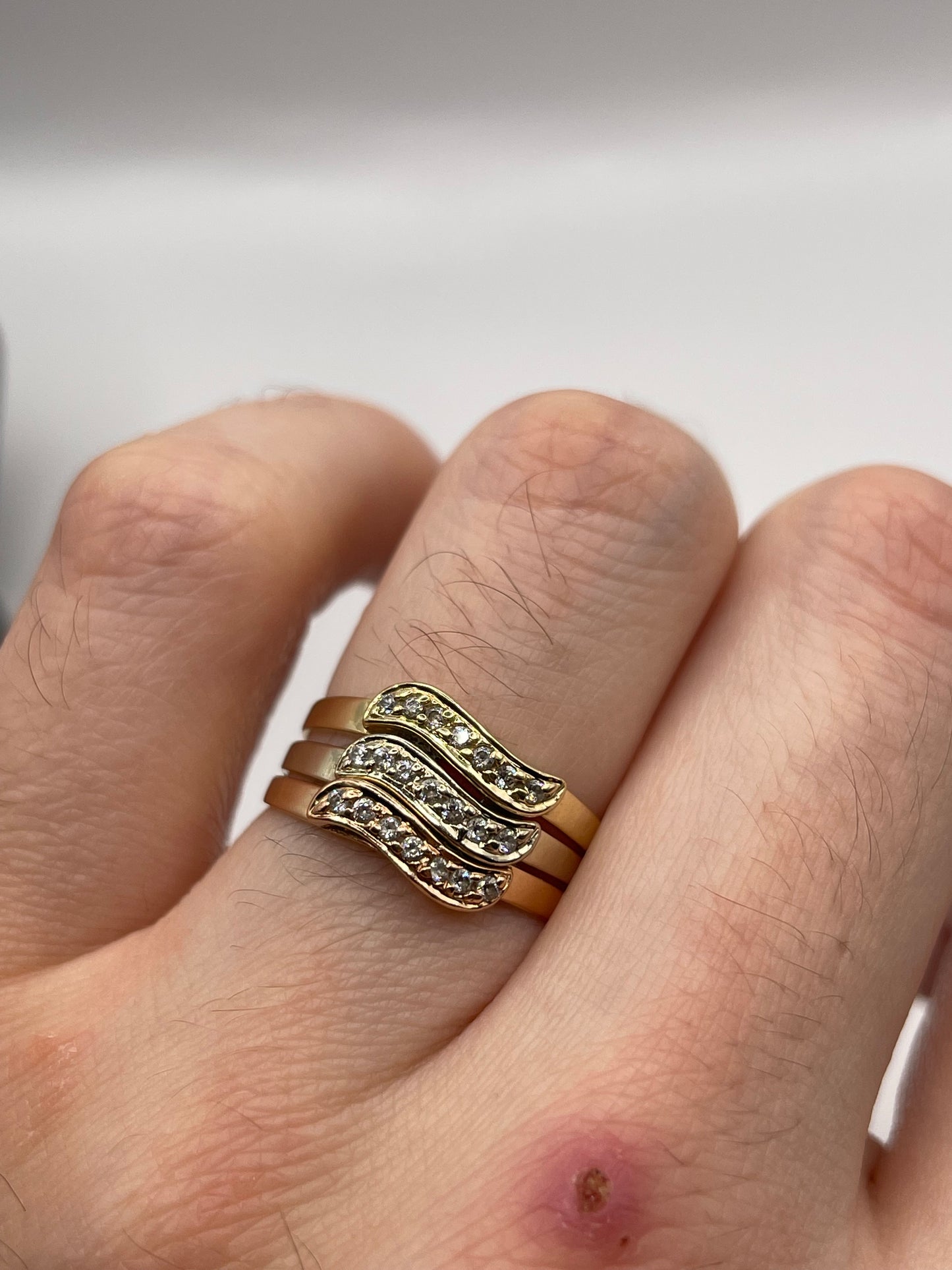 14ct tri gold cz ring