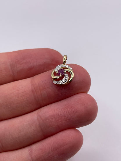 9ct gold ruby pendant