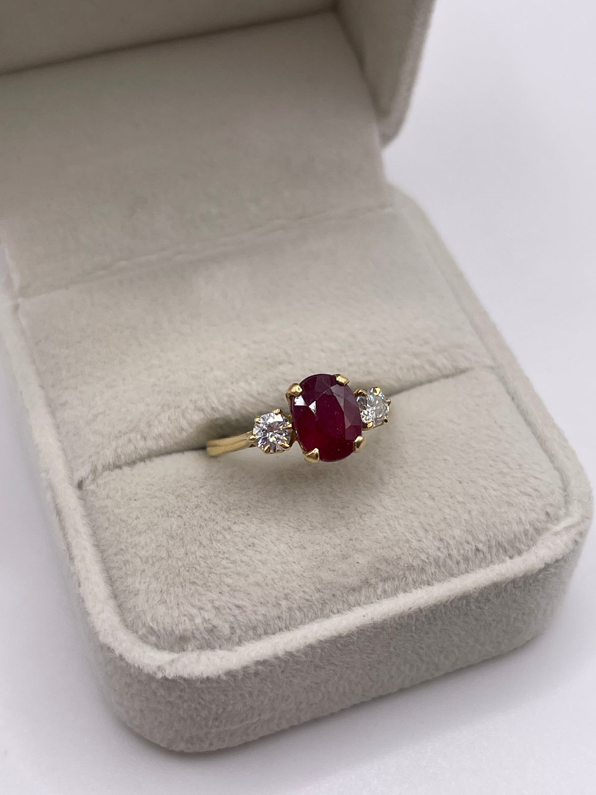 18ct gold ruby and duamond ring