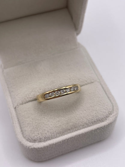 9ct gold diamond ring