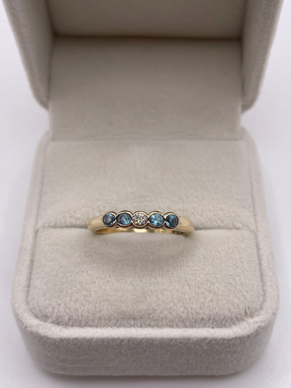 9ct gold topaz and diamond ring