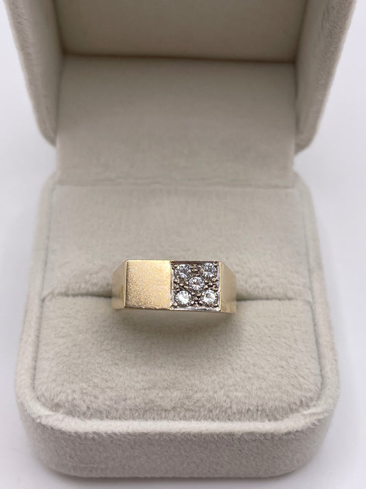 9ct gold cz signet ring