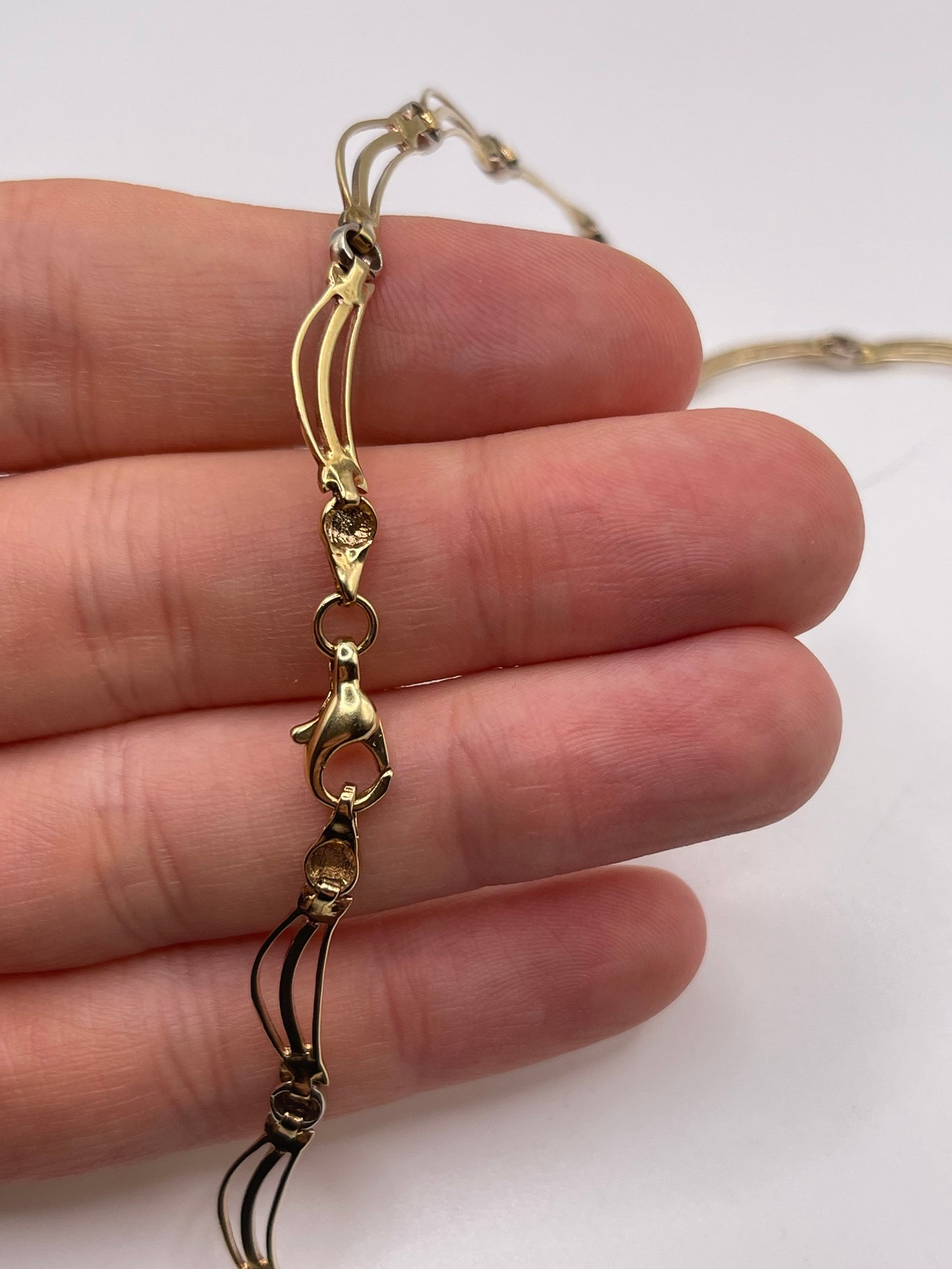 9ct two tone gold necklace