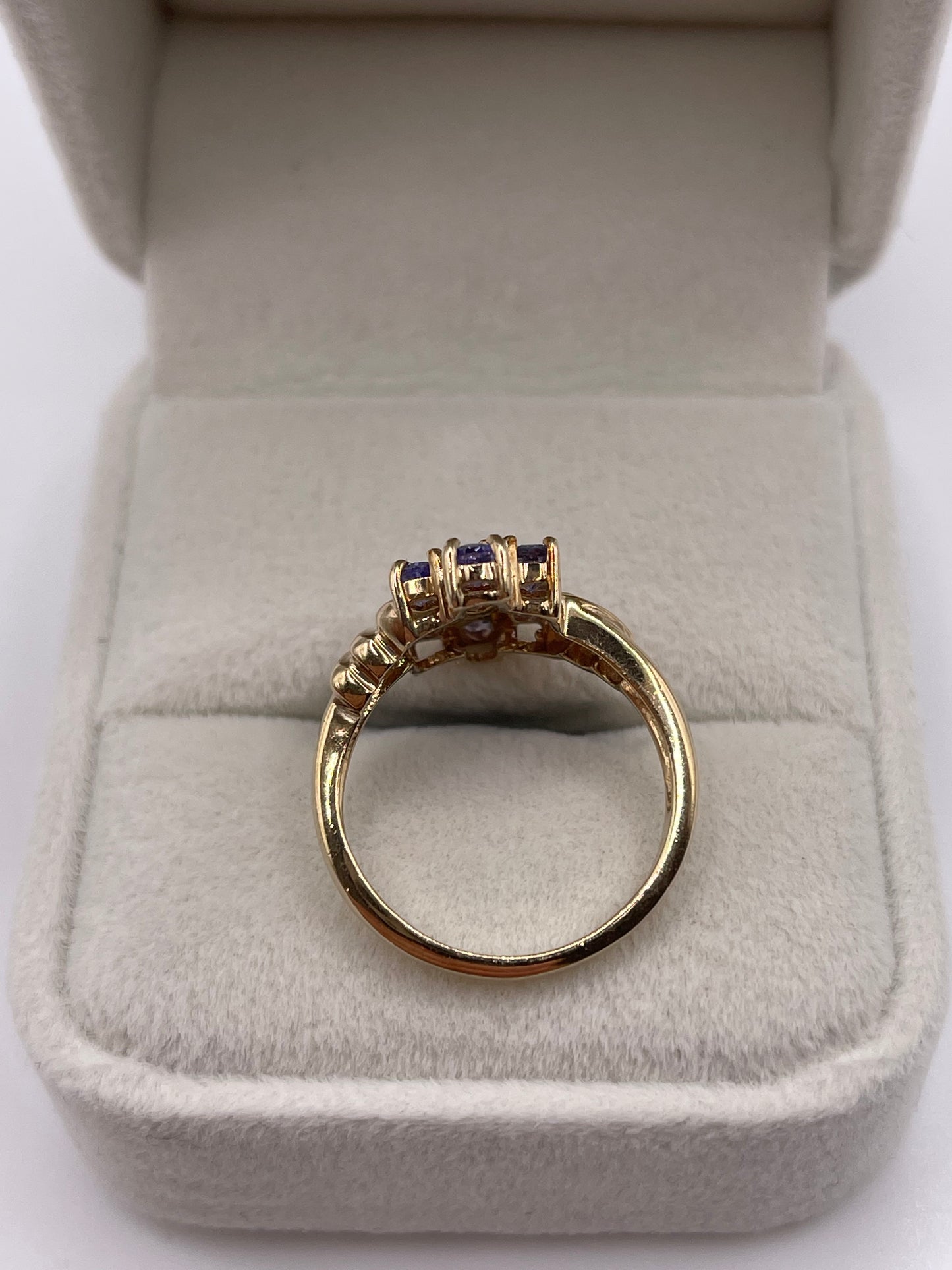 9ct gold tanzanite cluster ring