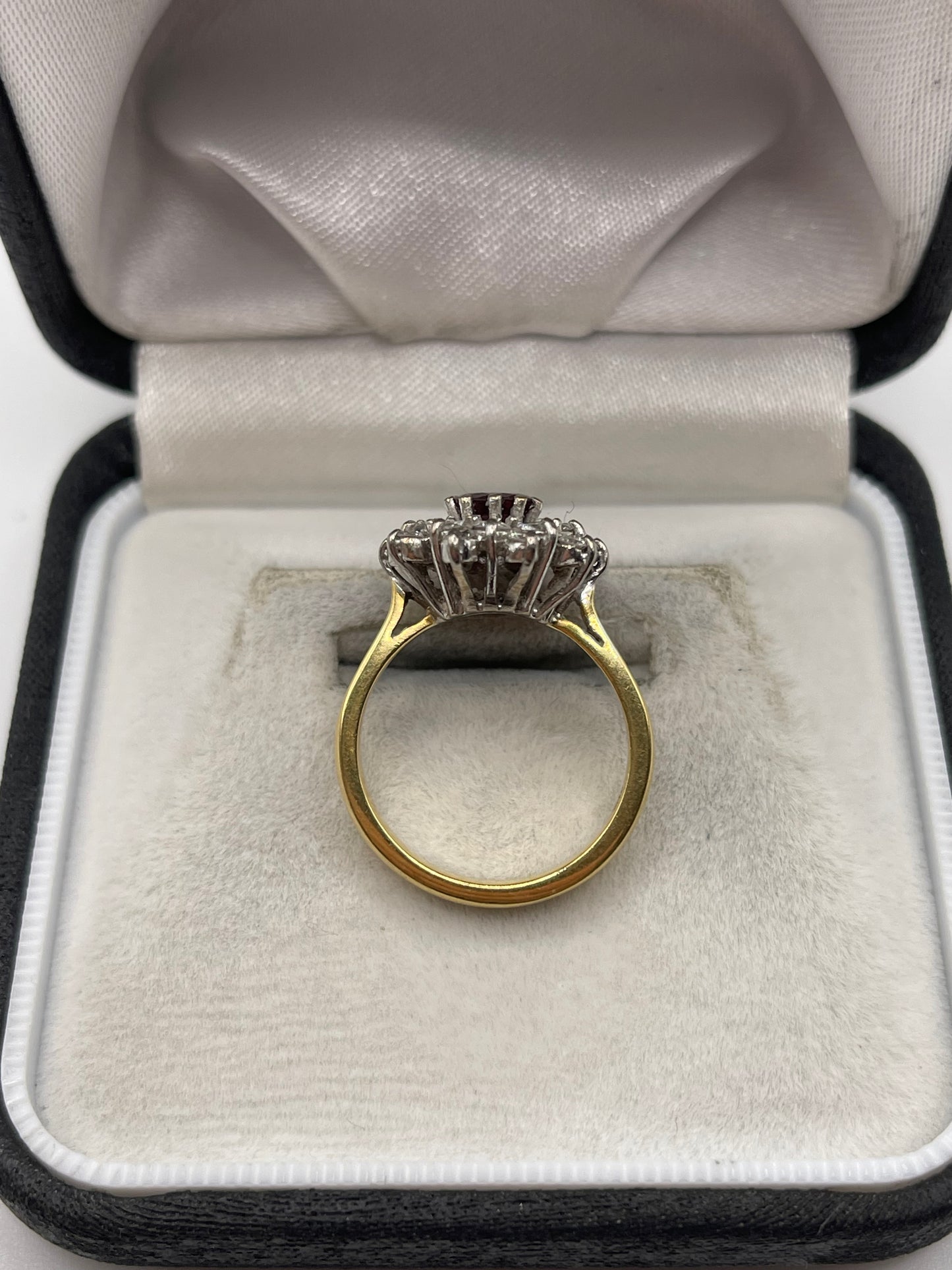 18ct gold ruby and diamond ring