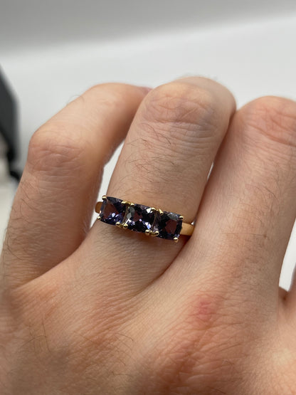 9ct gold iolite ring