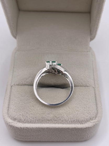 9ct white gold emerald and diamond ring