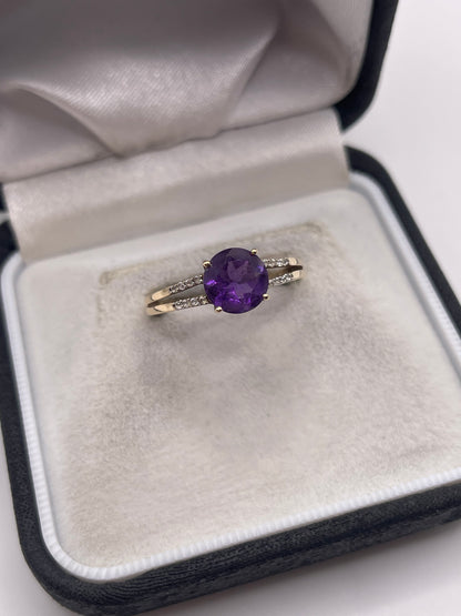 9ct gold amethyst and diamond ring