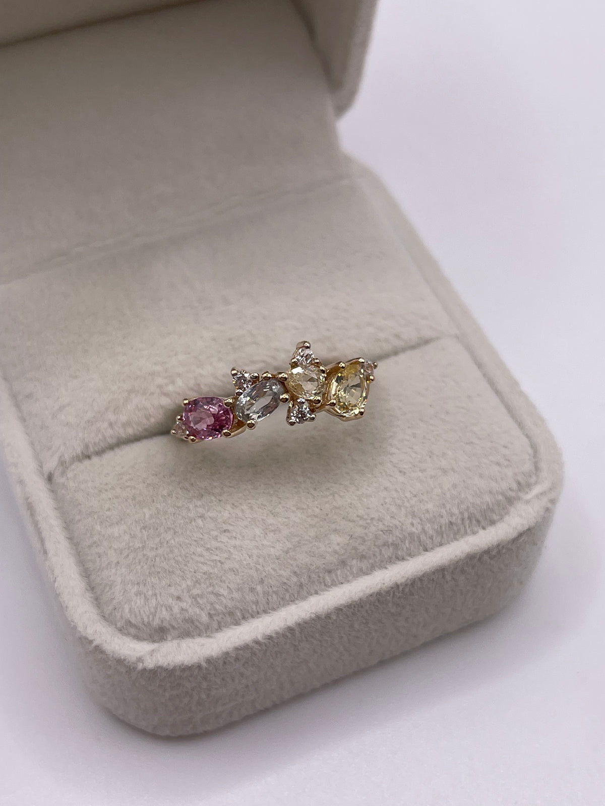 9ct gold multi coloured sapphire ring
