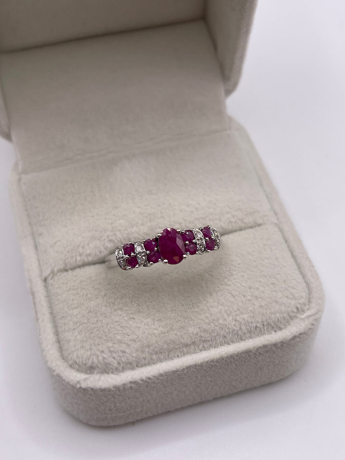 9ct white gold ruby and diamond ring