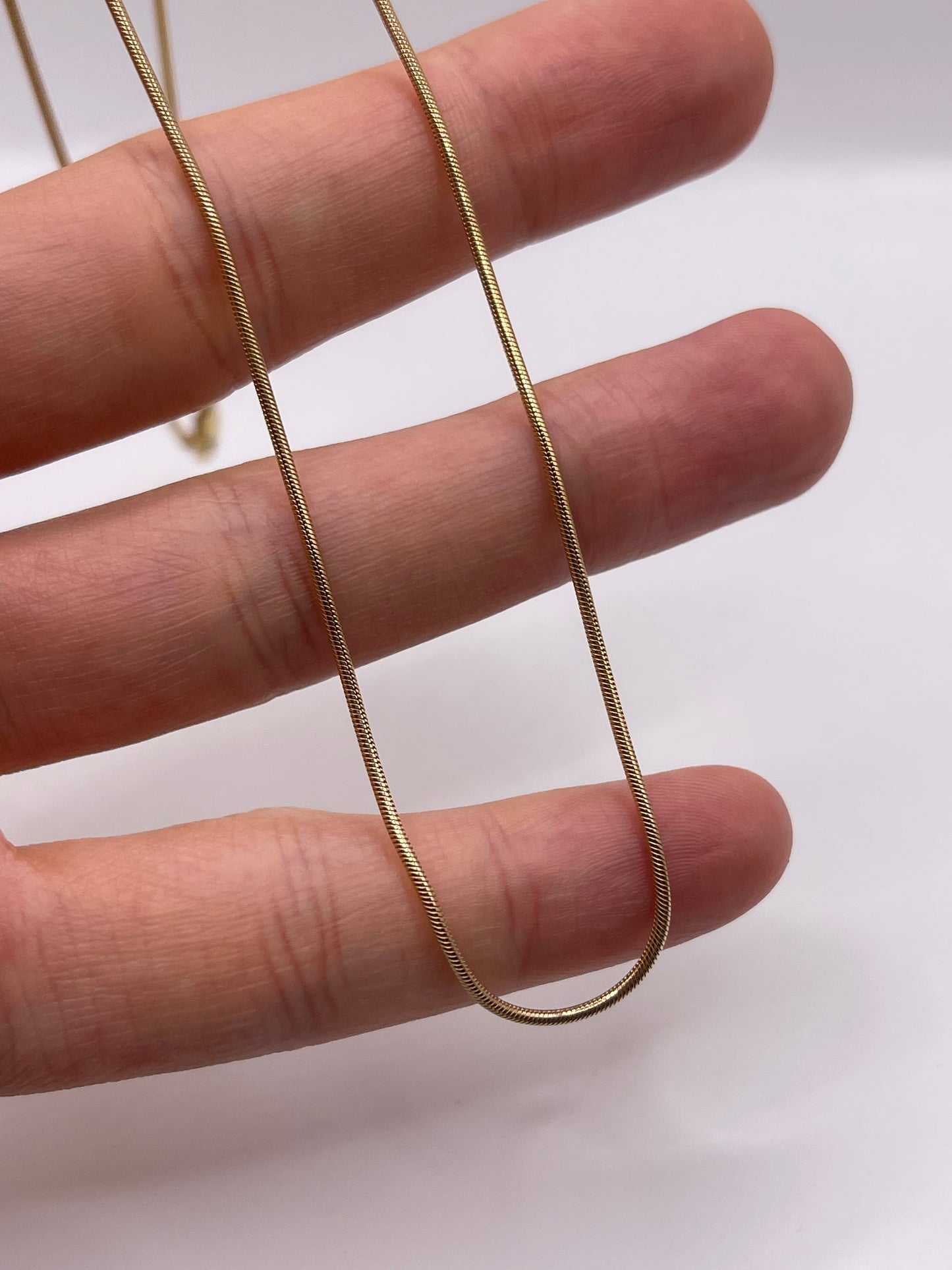 9ct gold chain 493